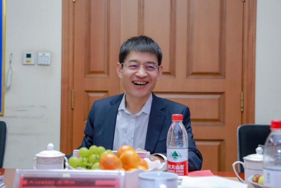 大眾新聞報道 | 社科賽斯暨中國MBA教育網李發進：積極擁抱時代變革，催化人力資本成長