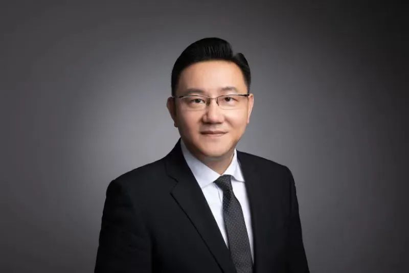 機(jī)遇留給努力的人！專訪戈侃——律師界的“畫家”