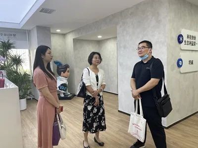 首都經濟貿易大學工商管理學院MBA教育中心走訪中科創星科技投資有限公司