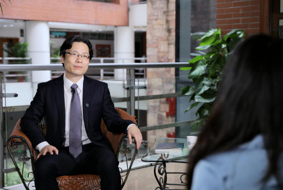 國華杰出學者黎文靖：根植管理實踐研究的“踐行者”