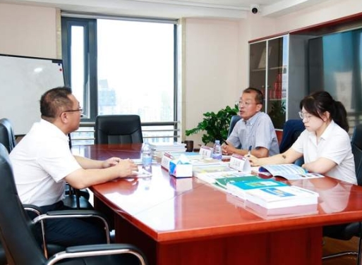 熱烈歡迎大慶師范學院教師教育學院黨總支副書記房業勇老師訪問社科賽斯！