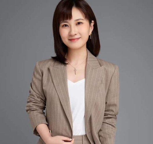 【活動搶位】和復旦大學一起走進渣打銀行，聊聊美聯(lián)儲降息下的策略部署 丨FMBA
