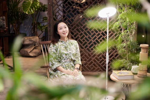 PHBS斜杠青年丨胡穎：既快又慢，互聯(lián)網(wǎng)大廠人的“花式”人生