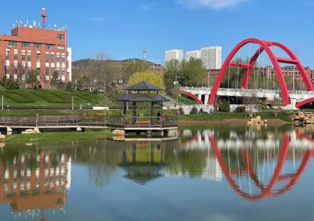 大連理工大學經(jīng)濟管理學院“未來企業(yè)家研學坊”公益項目活動啟動啦
